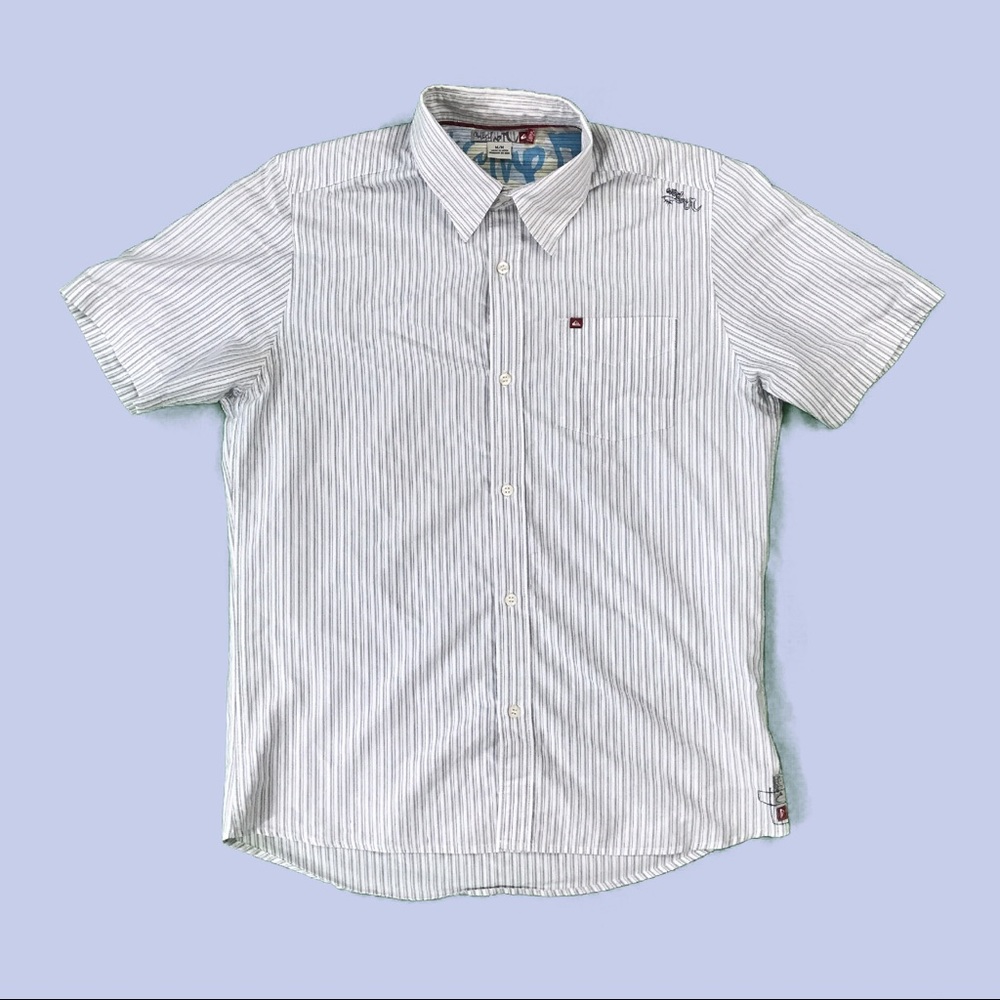 Casual quicksilver button up tee